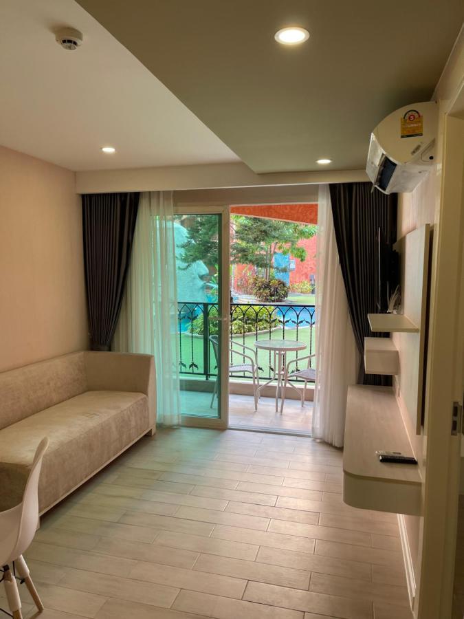 Seven Seas Condo Resort Jomtien Beach Exteriör bild