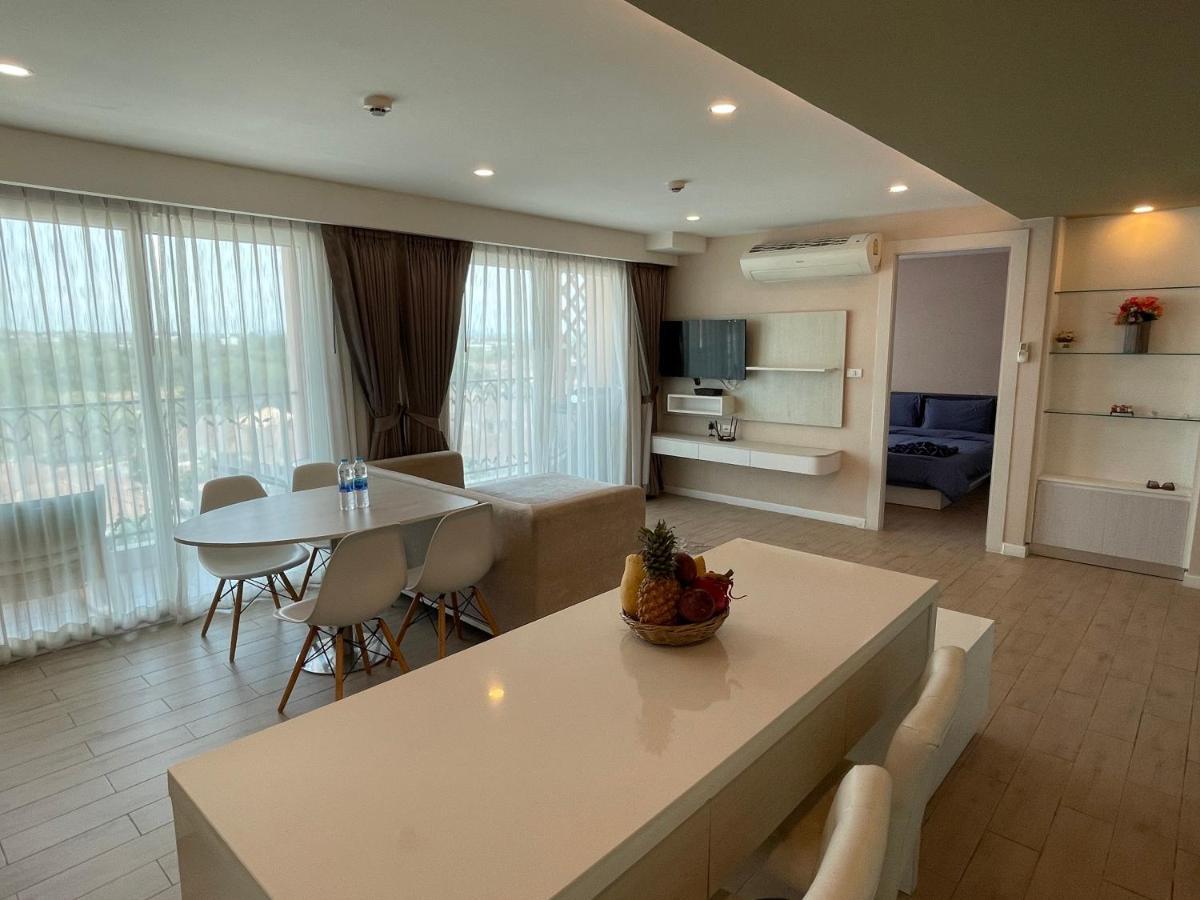 Seven Seas Condo Resort Jomtien Beach Exteriör bild